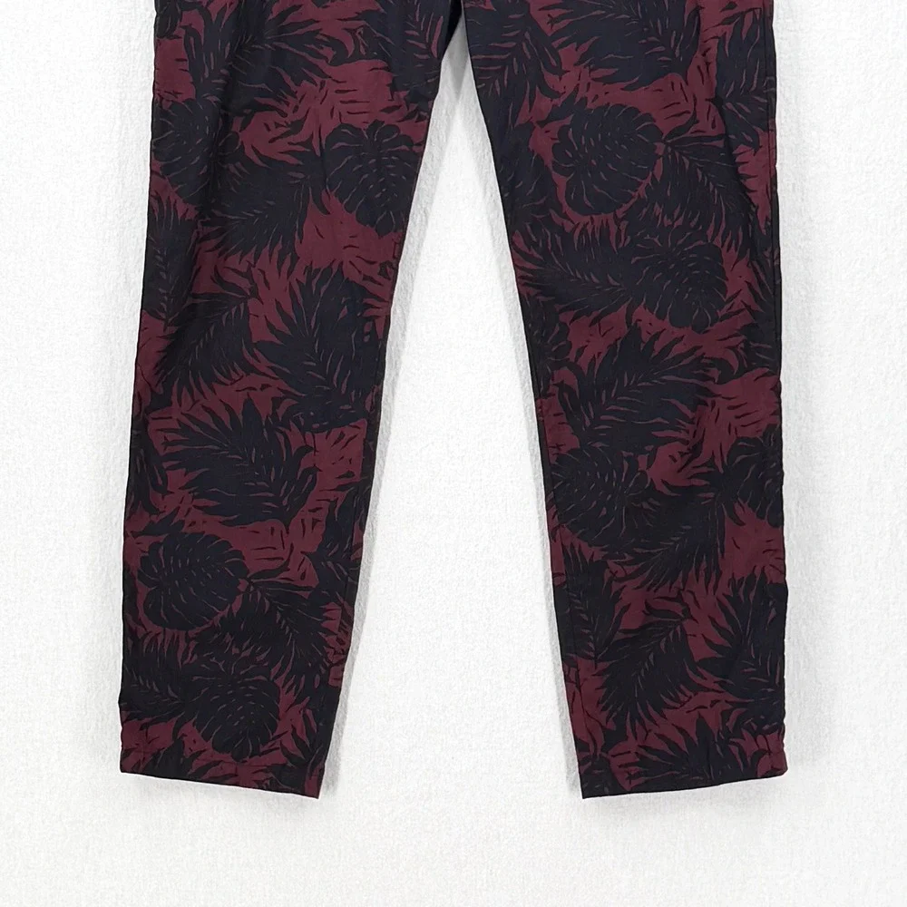 VINCE Tropical Leaf Print Chino Pants Men 33 Burgundy Black Cotton Casual Travel